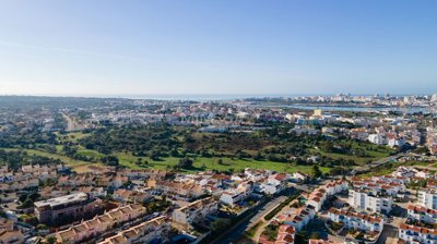 326c1ffc-f403-4eaf-8c1a-78b1c610ad83