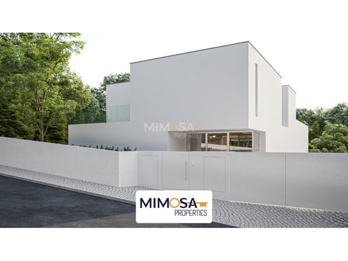 Image No.16-4 Bed House for sale