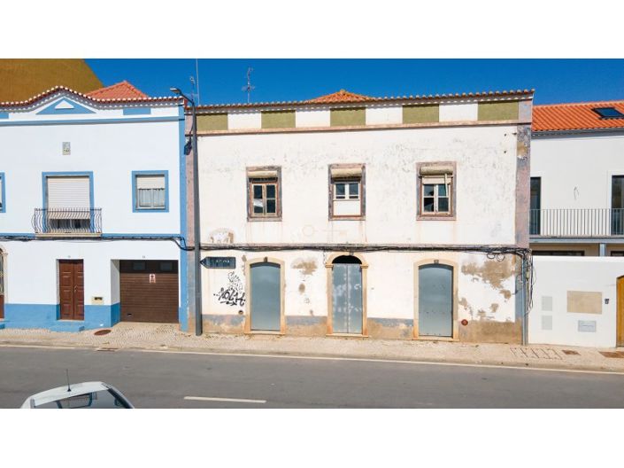 Image No.2-3 Bed House for sale