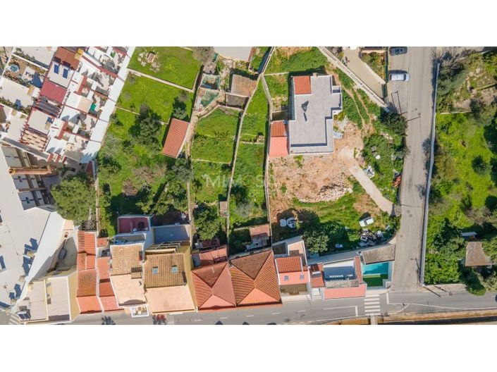 Image No.4-3 Bed House for sale