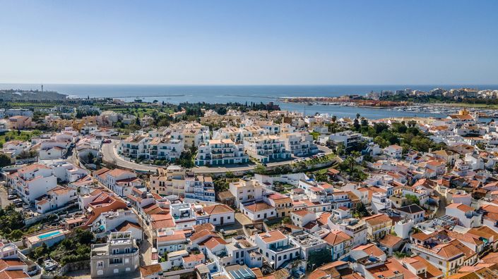 Image No.6-3 Bed House for sale