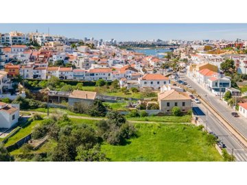 1 - Lagoa, Maison