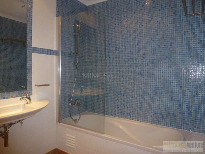 Image No.19-1 Bed House for sale