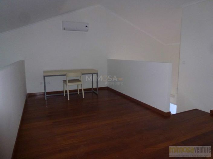 Image No.24-1 Bed House for sale