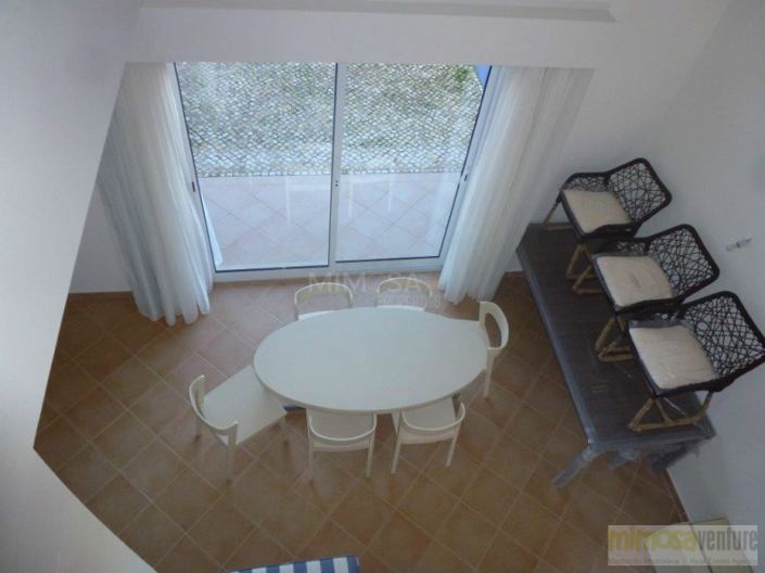 Image No.25-1 Bed House for sale