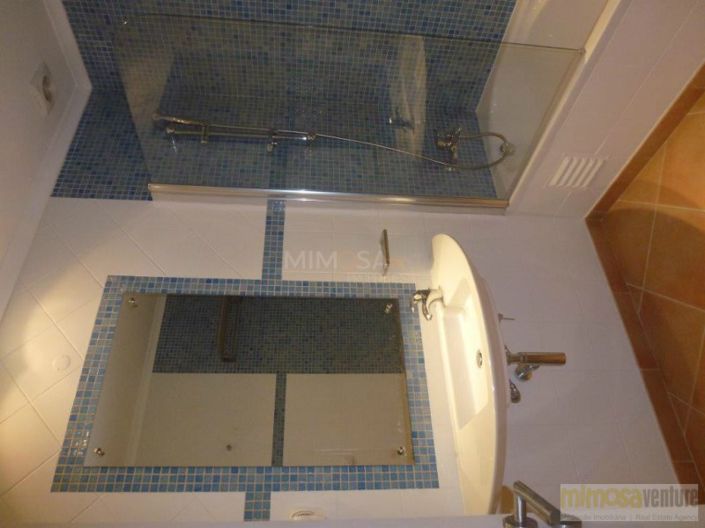 Image No.38-1 Bed House for sale