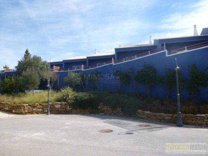Image No.43-1 Bed House for sale