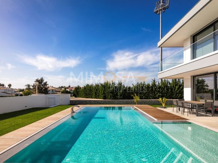 Image No.3-3 Bed House for sale