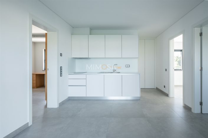 Image No.22-5 Bed House for sale