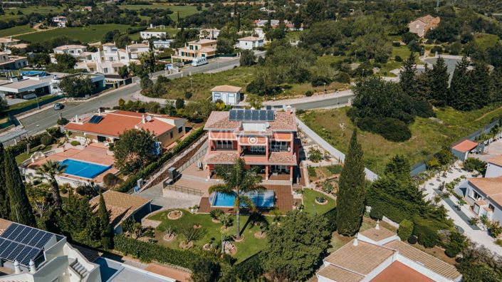 Image No.4-4 Bed House for sale