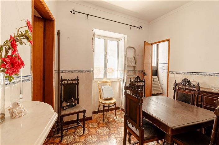 Image No.10-3 Bed House for sale