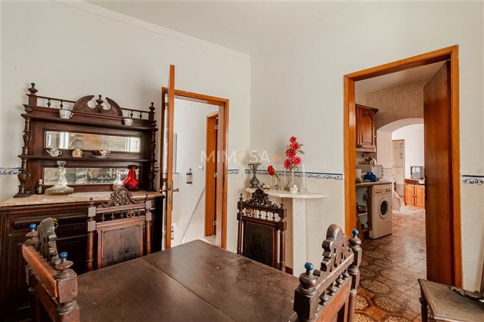 Image No.12-3 Bed House for sale