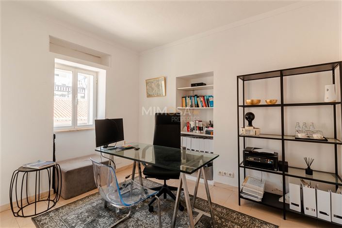 Image No.5-3 Bed House for sale