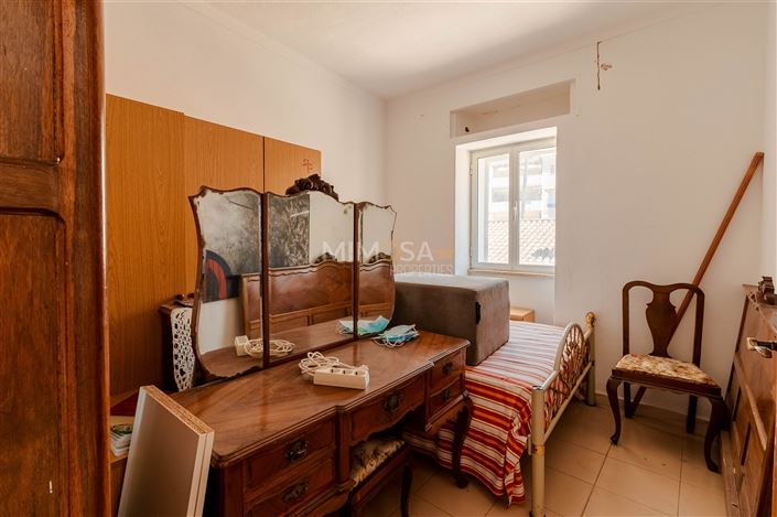 Image No.8-3 Bed House for sale