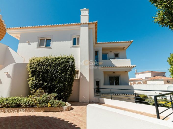 Image No.52-4 Bed House for sale