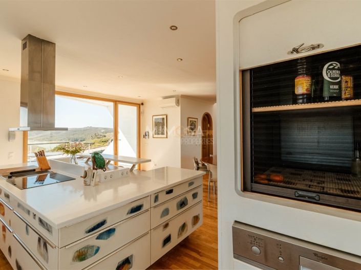 Image No.16-7 Bed House for sale