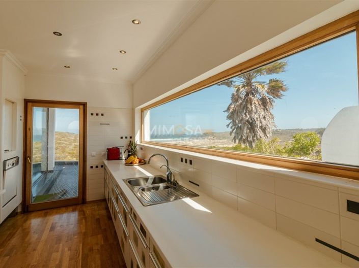 Image No.17-7 Bed House for sale