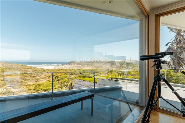 Image No.22-7 Bed House for sale