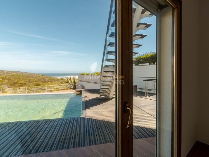 Image No.40-7 Bed House for sale