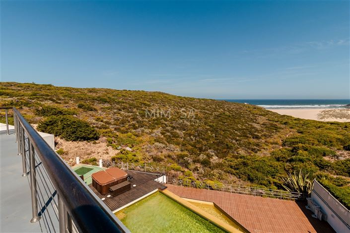 Image No.6-7 Bed House for sale