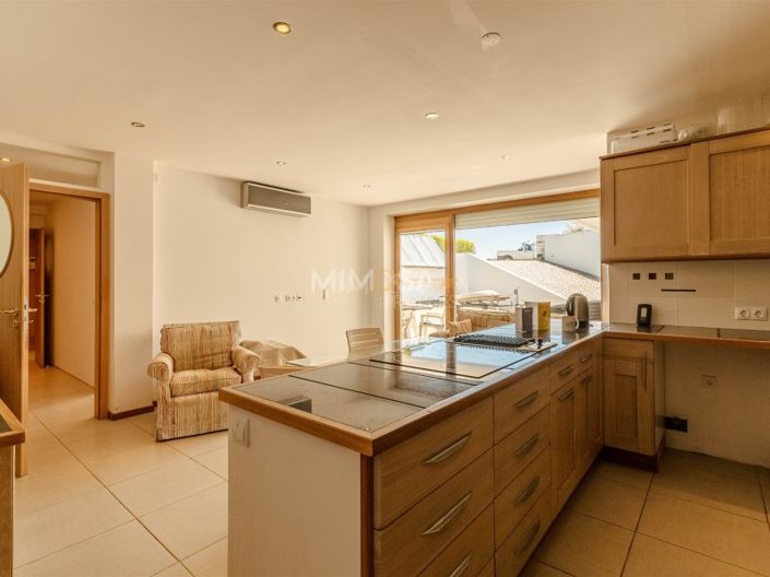 Image No.52-7 Bed House for sale