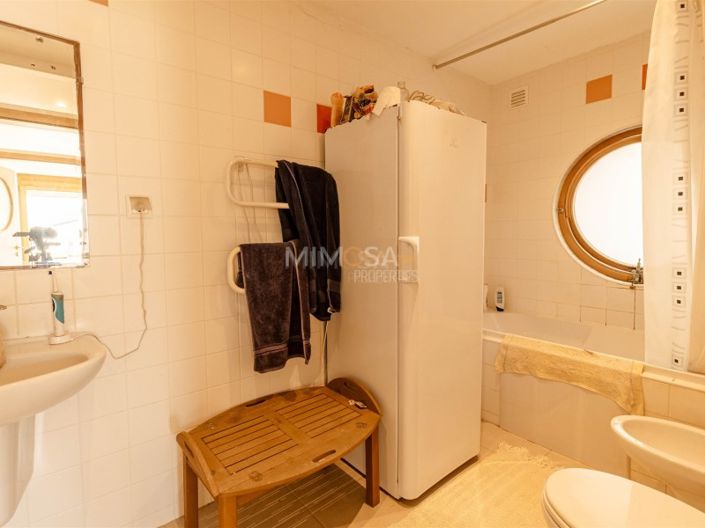 Image No.59-7 Bed House for sale