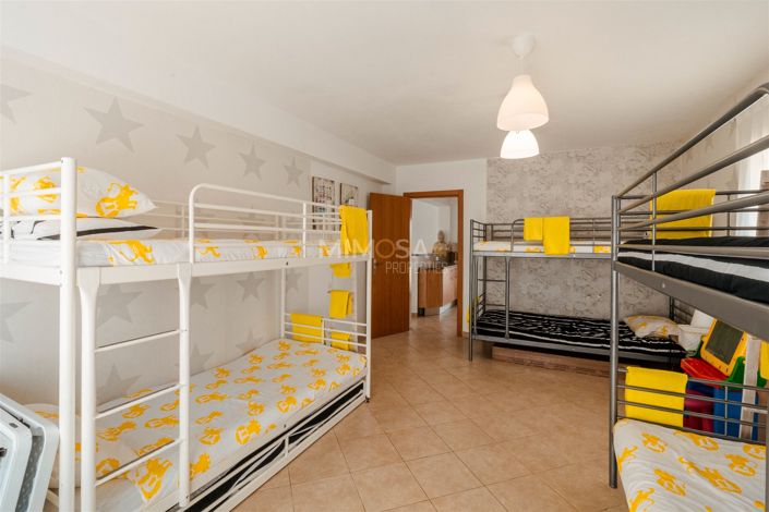 Image No.14-4 Bed House for sale