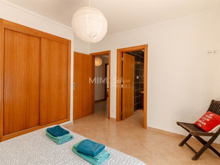 Image No.21-4 Bed House for sale