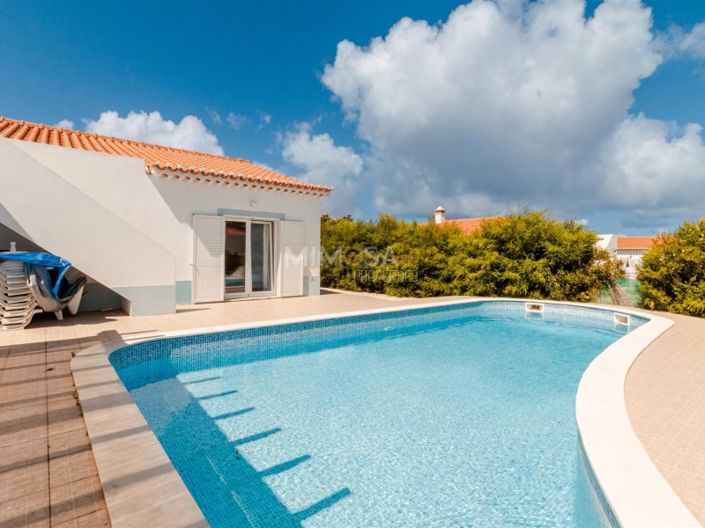Image No.26-4 Bed House for sale