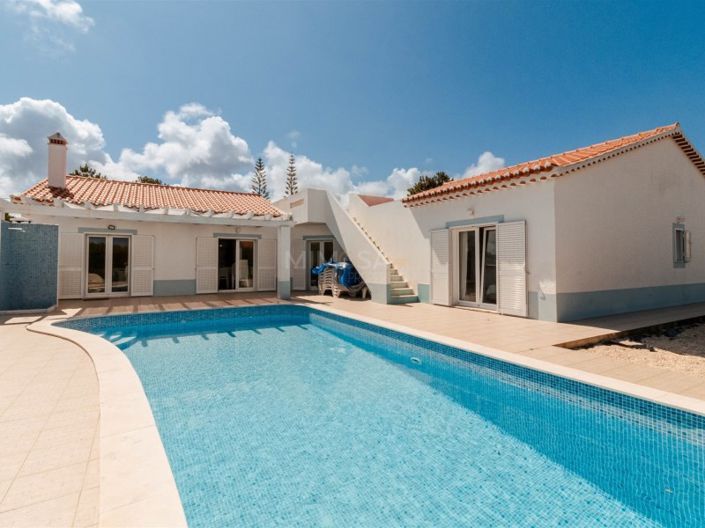 Image No.4-4 Bed House for sale