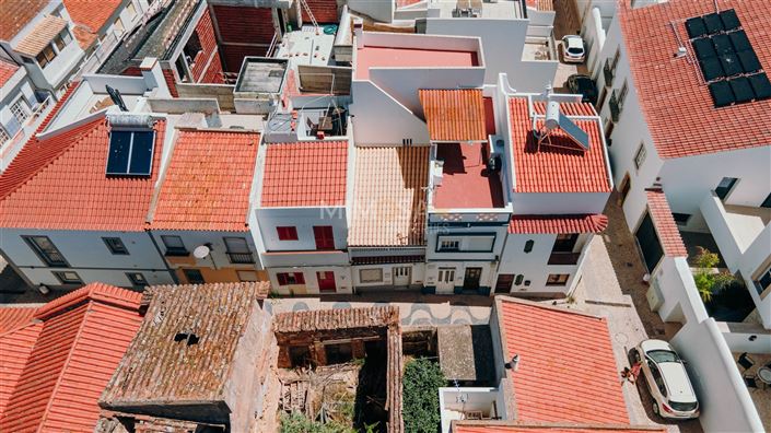 Image No.7-Propriété de 2 chambres à vendre à Lagos