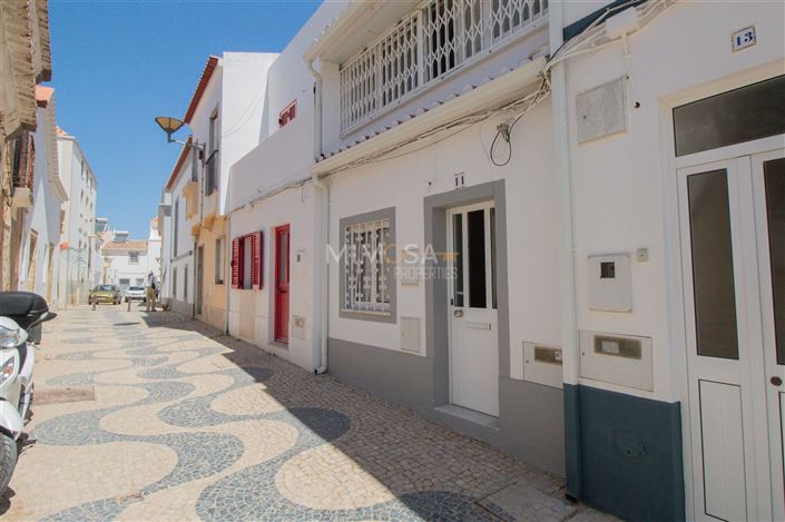 Image No.2-Propriété de 2 chambres à vendre à Lagos