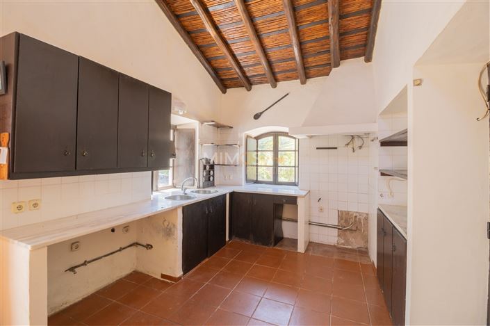 Image No.4-3 Bed Farmhouse for sale