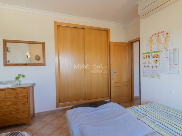 Image No.14-3 Bed Apartment for sale