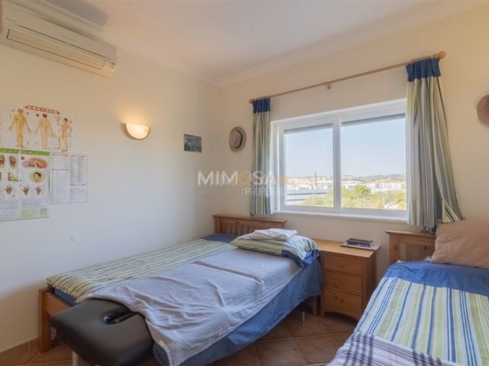 Image No.15-3 Bed Apartment for sale