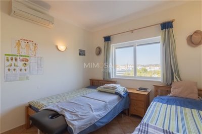 Quarto 1