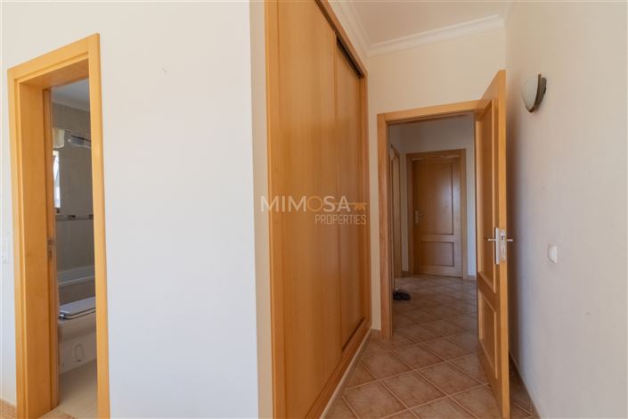 Image No.18-Appartement de 3 chambres à vendre à Lagos