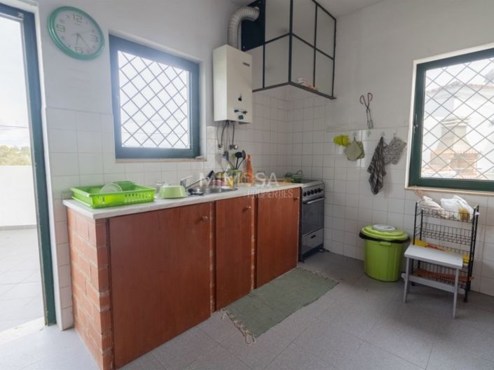 Image No.12-3 Bed House for sale