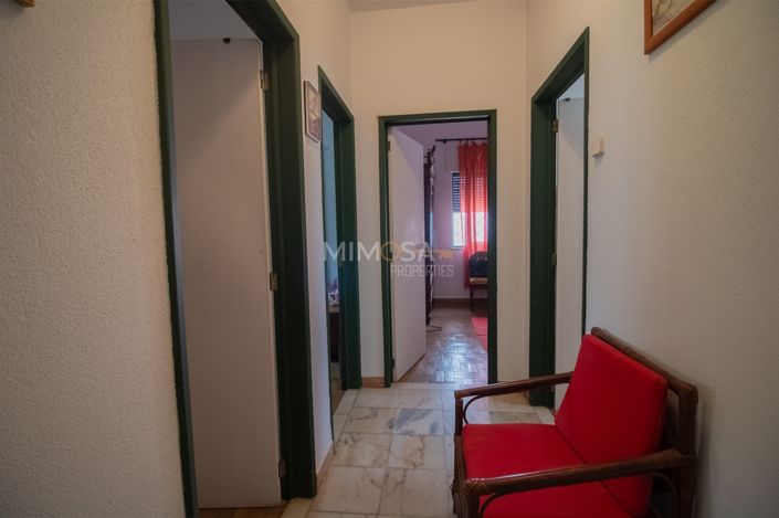 Image No.15-5 Bed House for sale