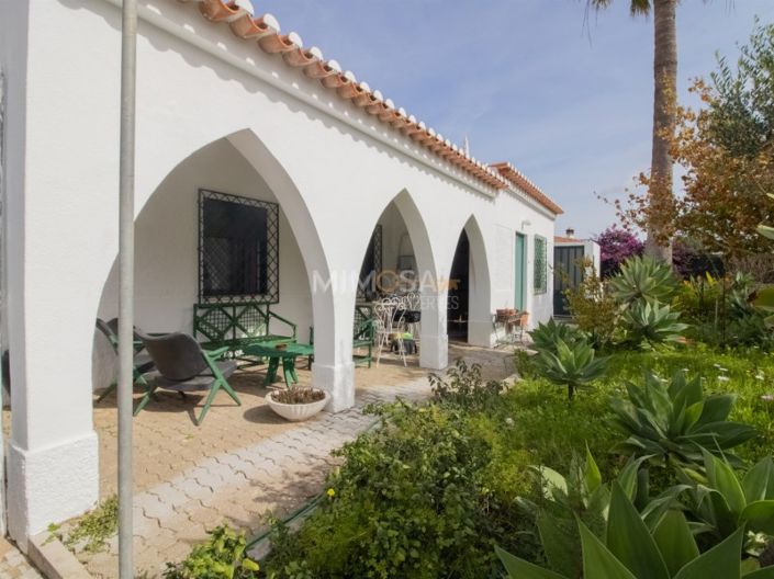 Image No.2-3 Bed House for sale