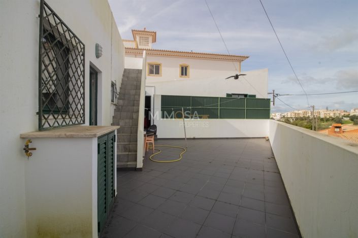 Image No.22-5 Bed House for sale