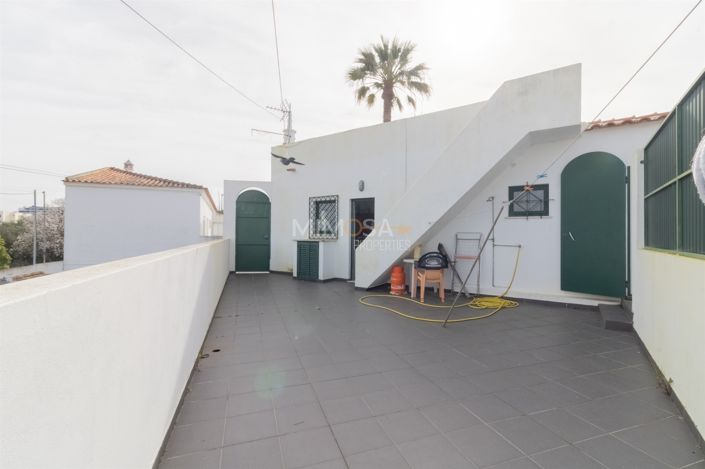 Image No.23-5 Bed House for sale