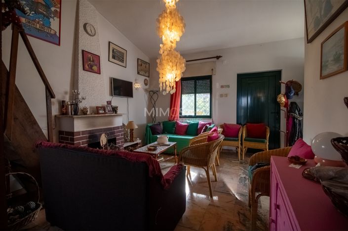 Image No.5-5 Bed House for sale