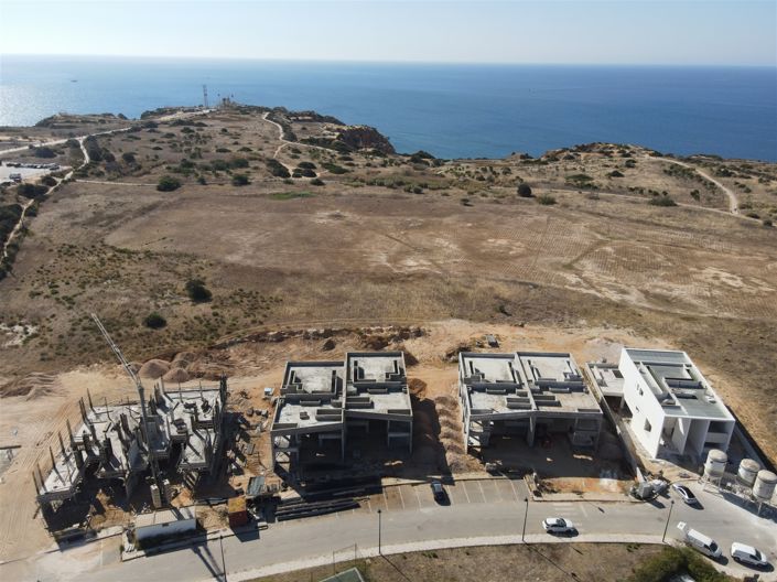 Image No.18-4 Bed Property for sale