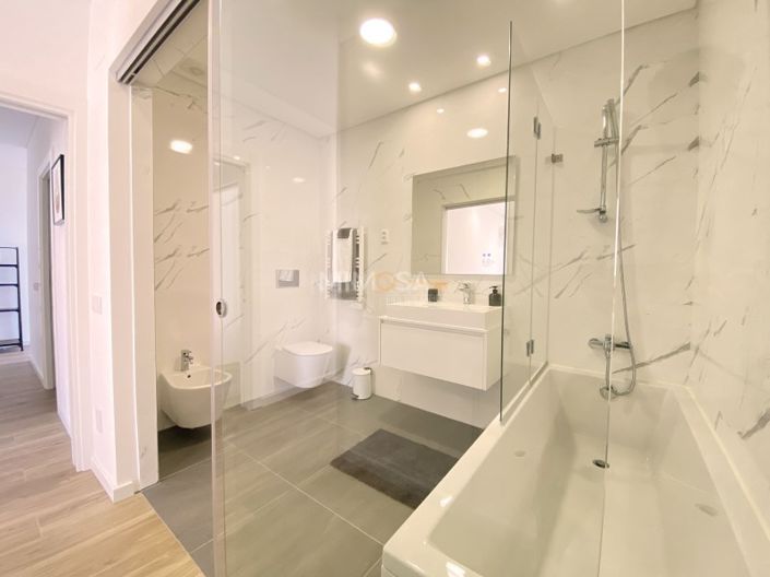 Image No.19-2 Bed Apartment for sale