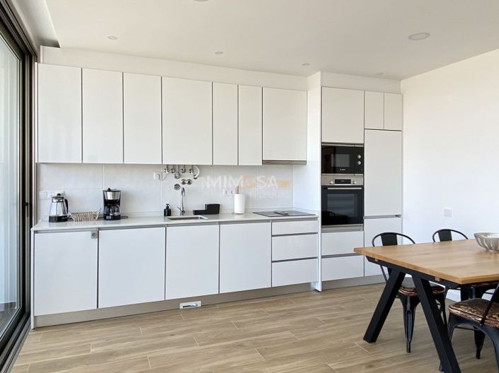 Image No.22-2 Bed Apartment for sale