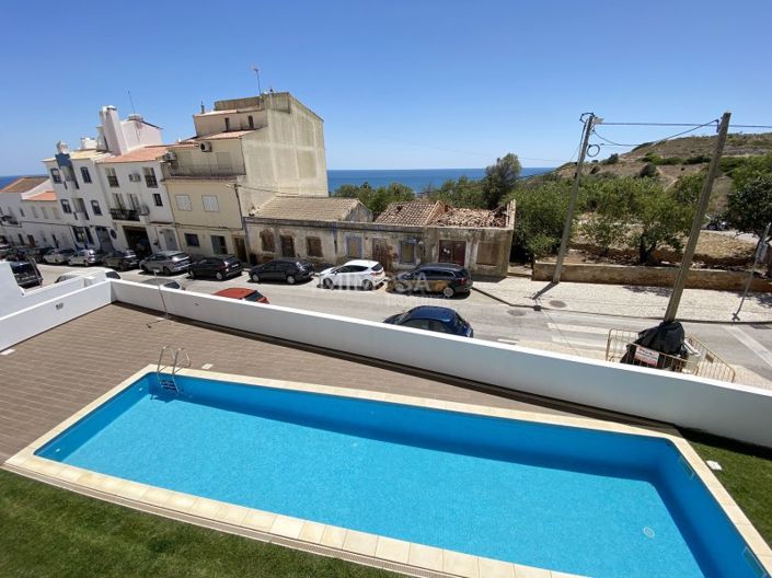 Image No.25-2 Bed Apartment for sale