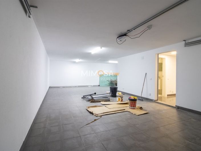 Image No.13-4 Bed House for sale