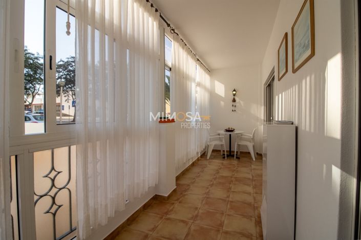 Image No.5-1 Bed Flat for sale