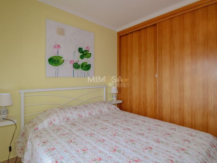 Image No.19-3 Bed House for sale